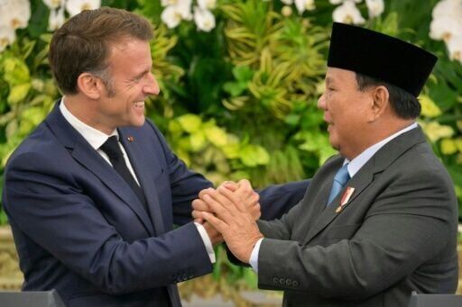 France, Indonesia call for Israeli-Palestinian progress as Macron visits